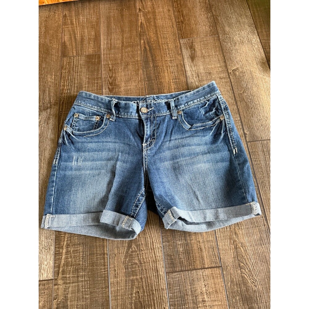 Maurices Curvy Cuffed Denim Shorts Sz. 7/8